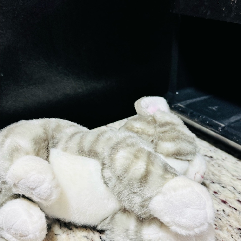 Miyoni Tabby‎ Cat Plush - Picture 6 of 8